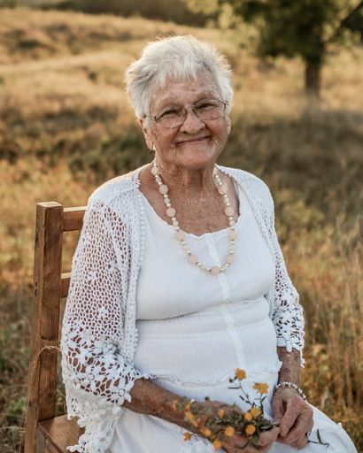 Elouise Ritter - Burnes Profile Photo