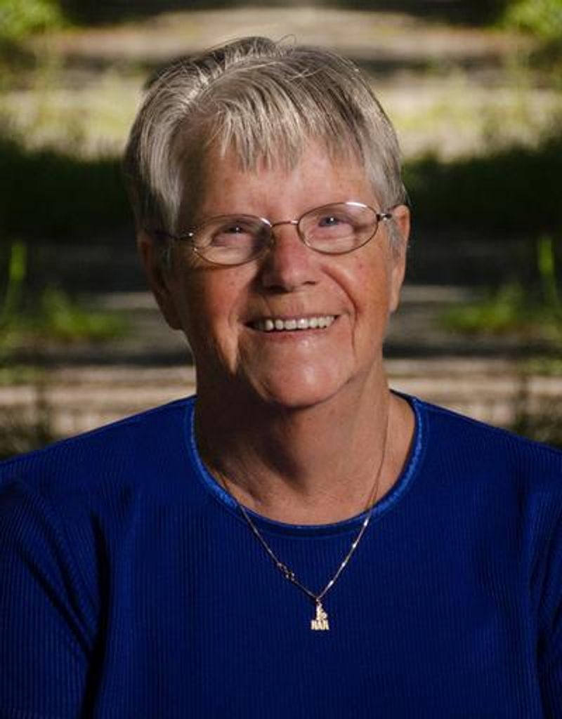 Rachel Dennis Profile Photo