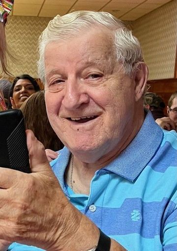 Robert R. Laviolette, Sr. Profile Photo