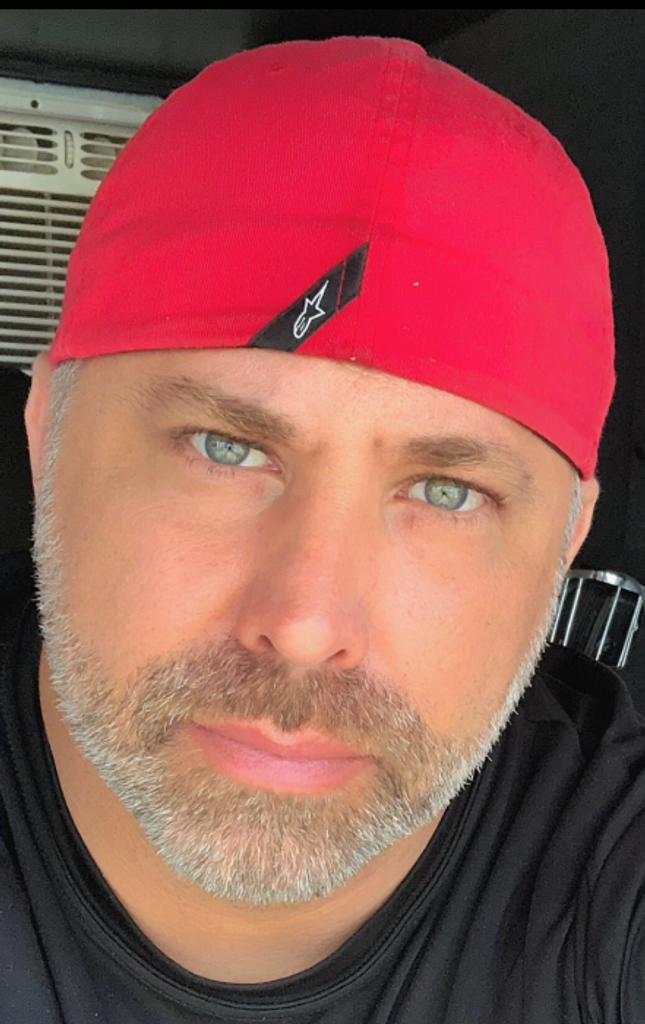 Michael Leigh Knight Jr. Profile Photo