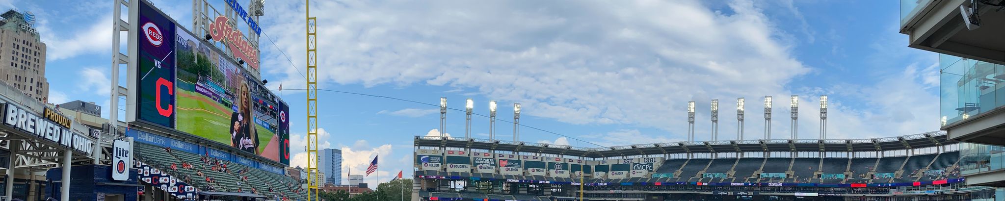 Cover for Tom Gable's Obituary