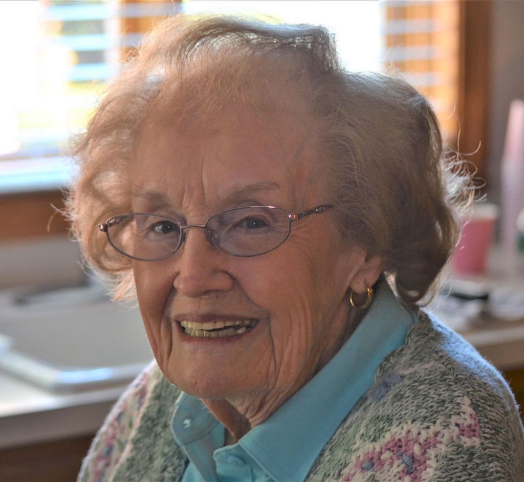 Maureen E. (Shyne) Halligan