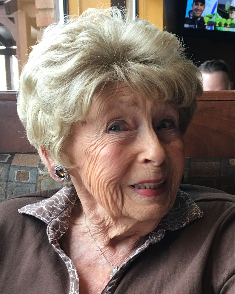 Margaret "Vicki" Roberts Profile Photo