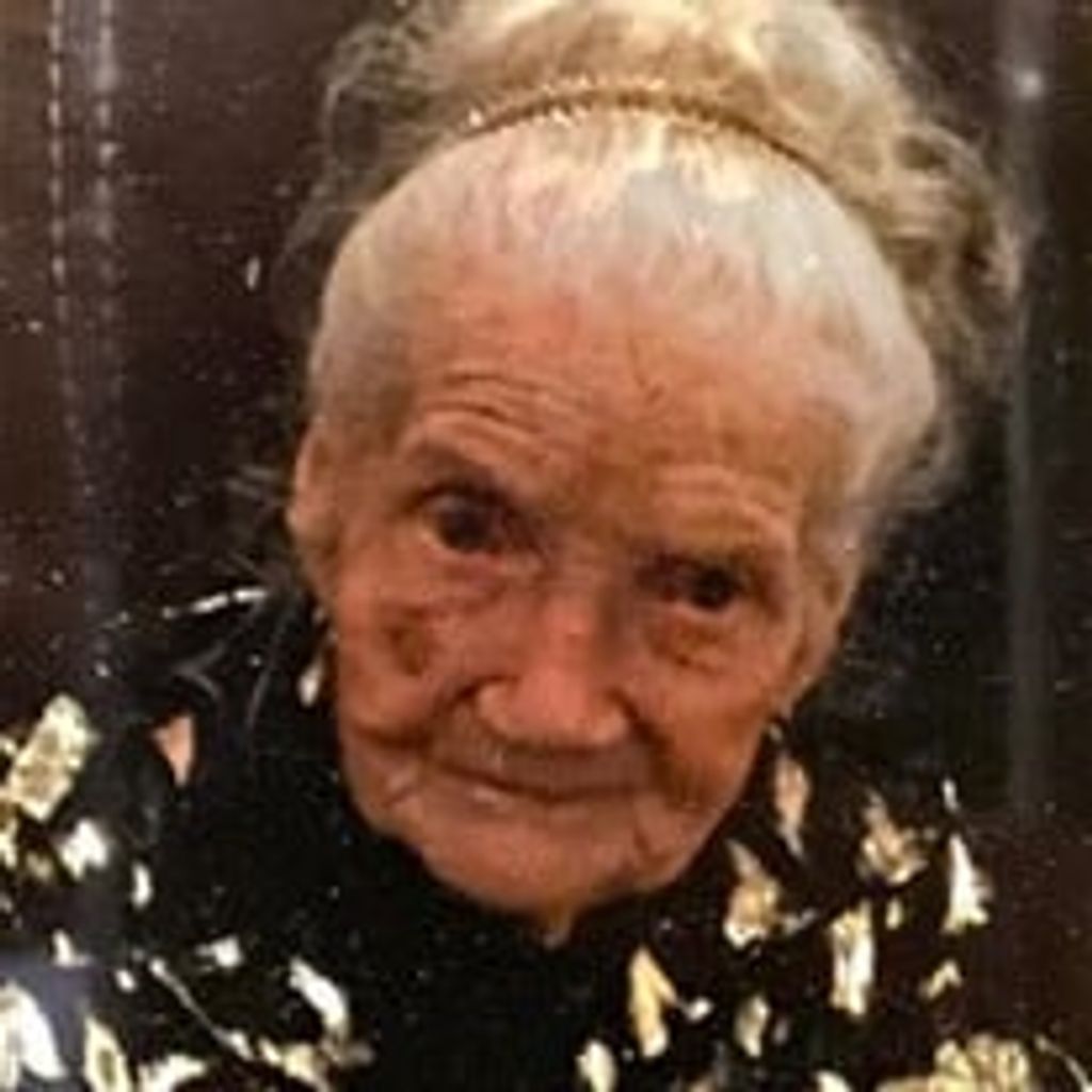 Julia Hernandez Miller