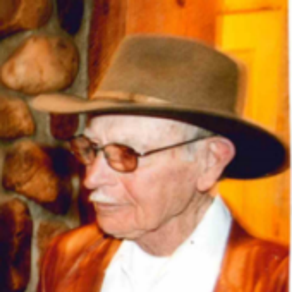 Mose Castona Profile Photo