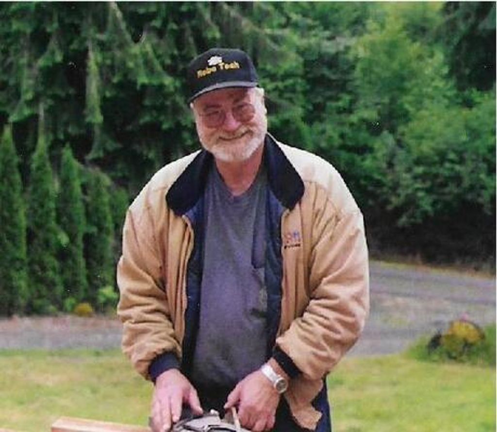 Dennis Leroy Johnson Profile Photo