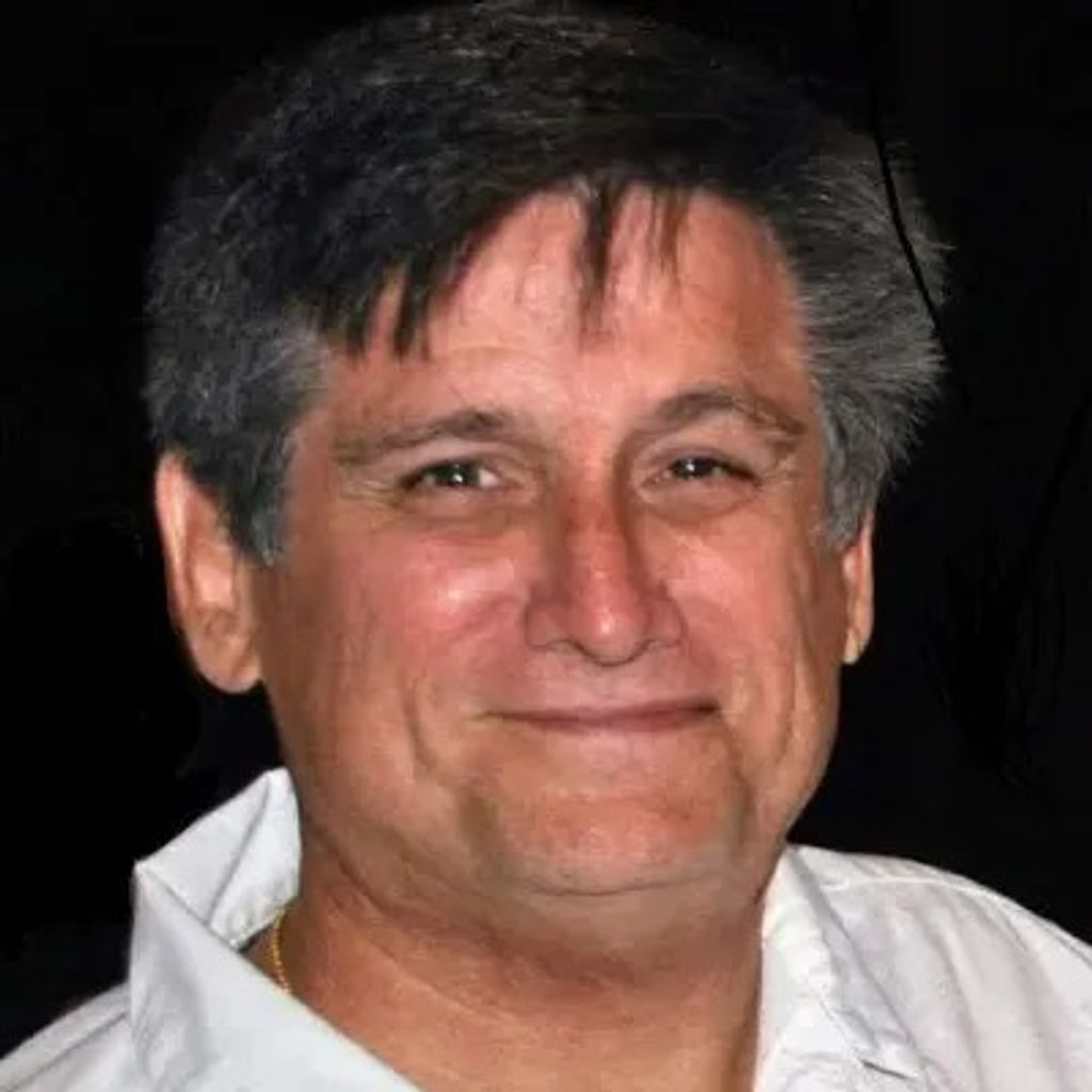 Louis B La Torre Profile Photo