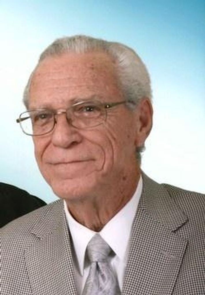 Danny Barrett