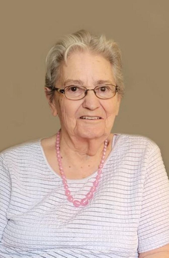 Helen Lepp Profile Photo