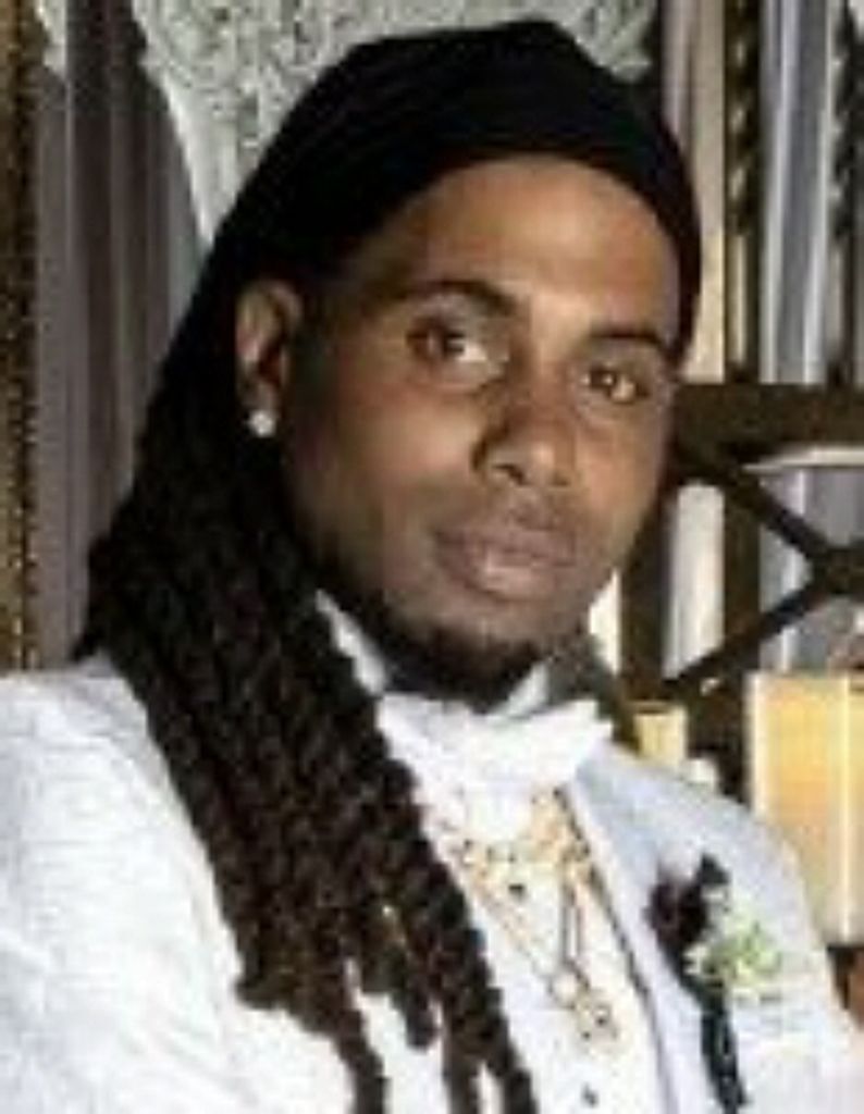 Michael Thomas Couch Profile Photo