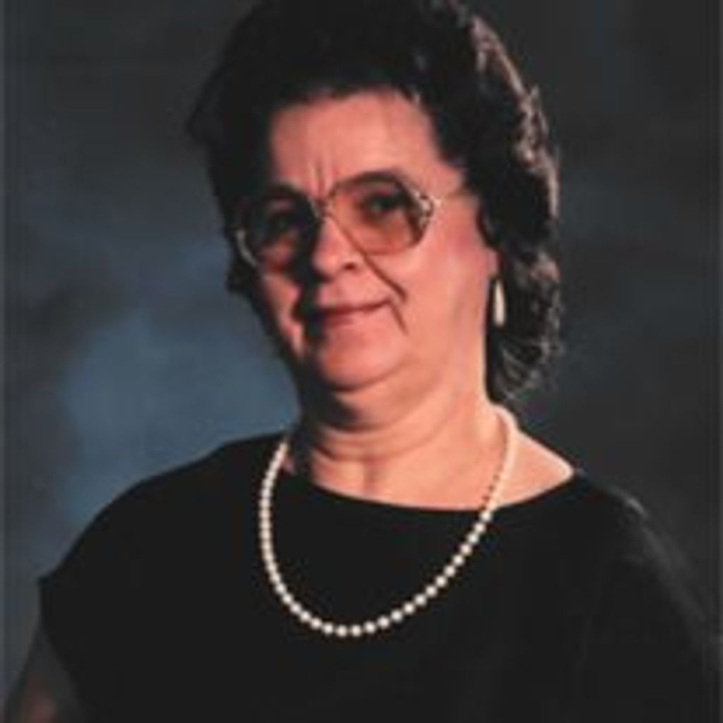 Lucille (Arnold) Desindes