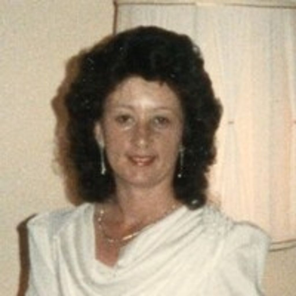 Deneena "Dee" Gosney Mccomas Pettit Profile Photo
