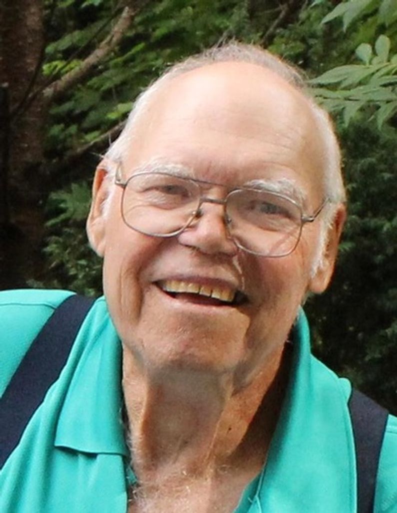 Wilbert L. Kalinec Profile Photo