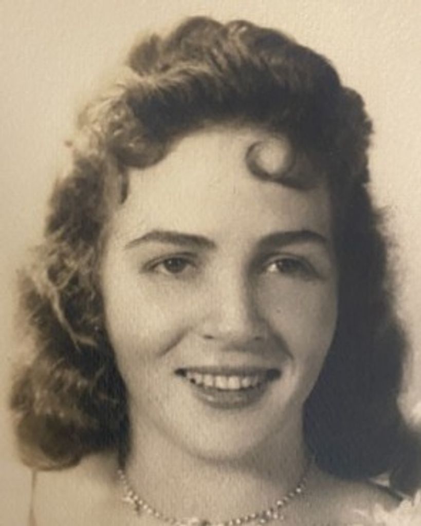 Faye Simmons Callahan Profile Photo