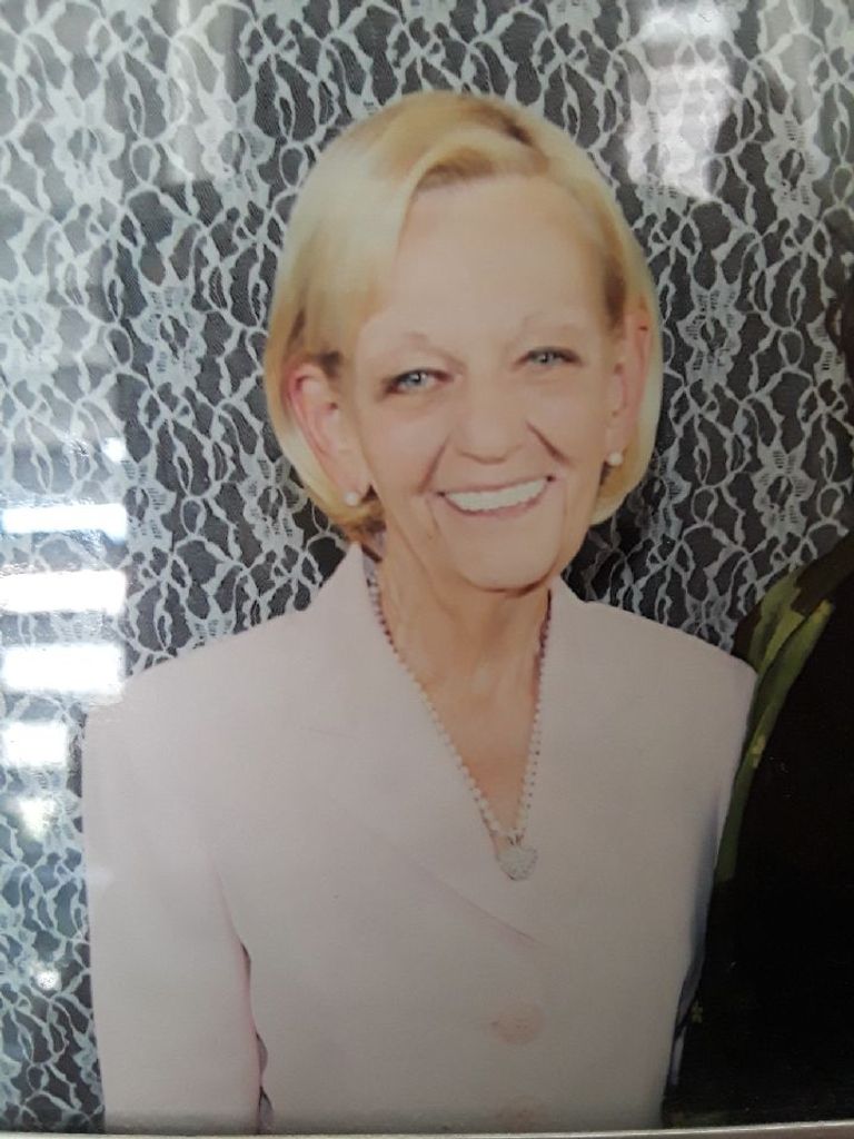 Carolyn Jean Wucker