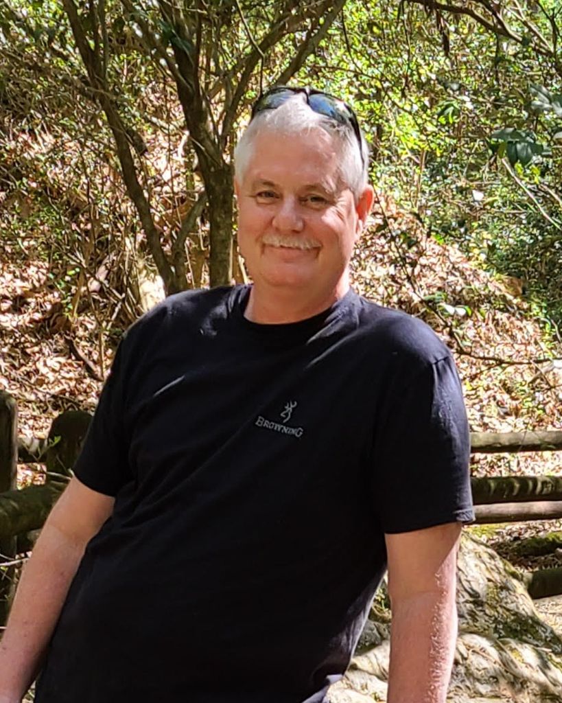 William Lee Edge Profile Photo