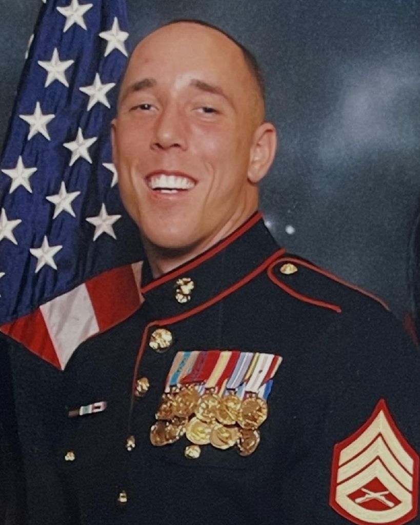 Robert Nicholas Struss Profile Photo