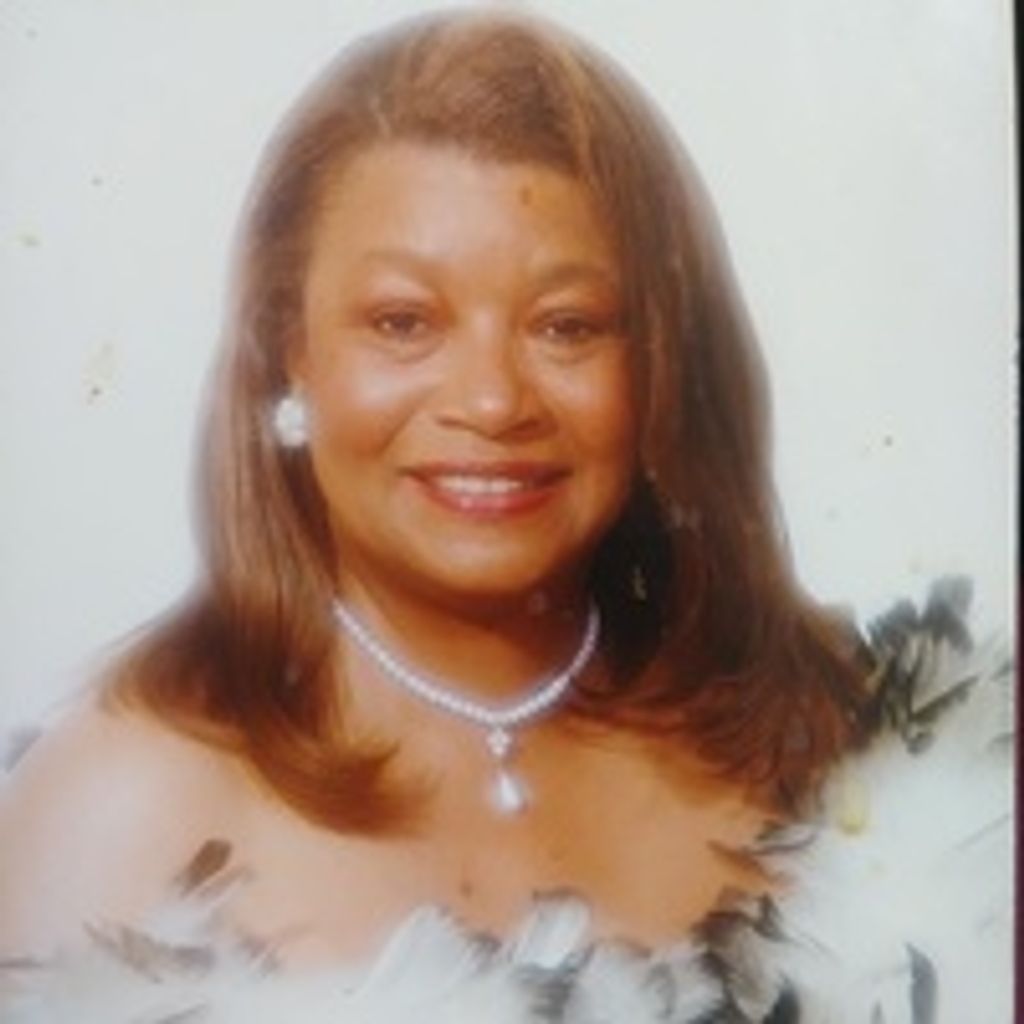 Regina  M Whitmore