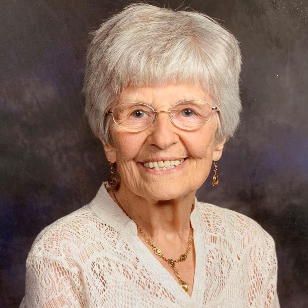 Donna Mae Hill