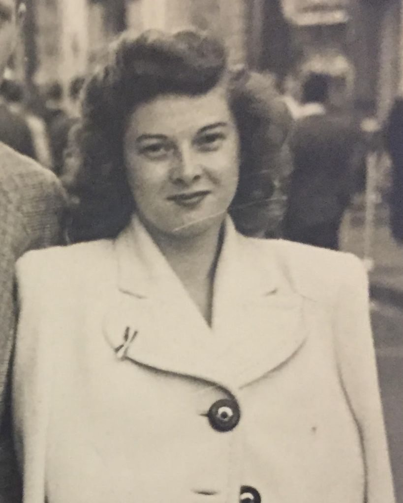 Helen Viola Shallis Laurell Profile Photo