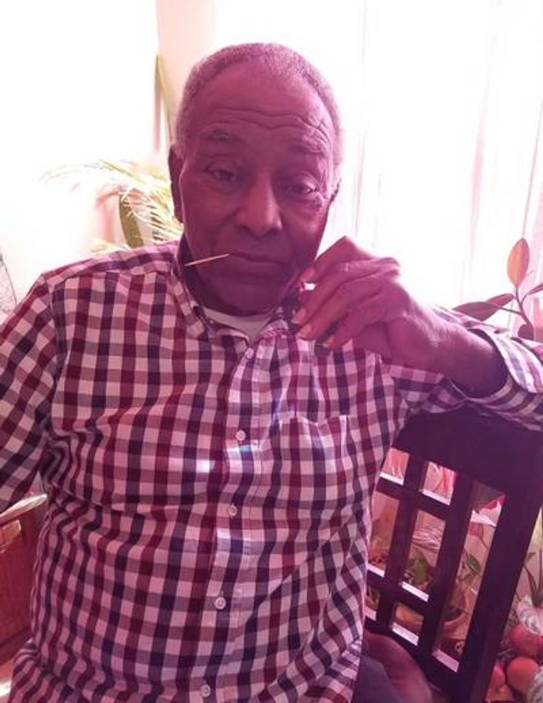 Maxie D Sanders Profile Photo