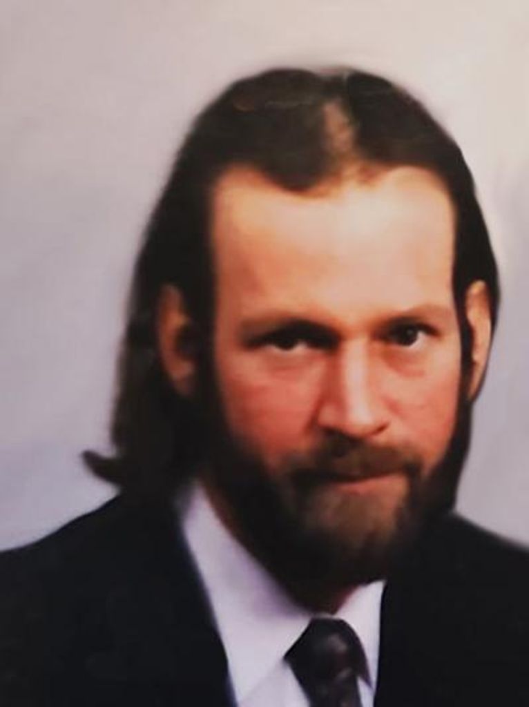 Michael Wayne Vernon Profile Photo