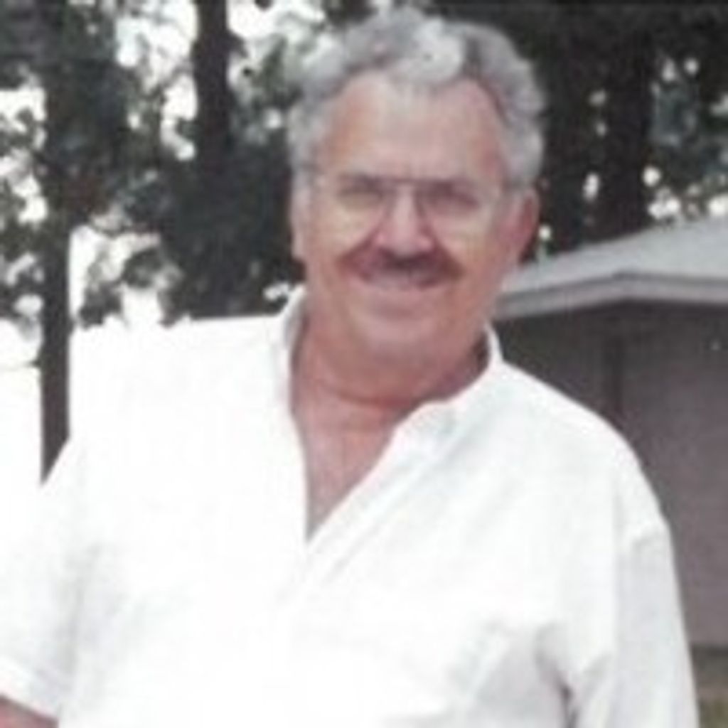 Chester Clayton Mathes Profile Photo