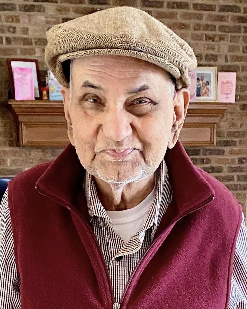 Girish Nandan Sahay Profile Photo