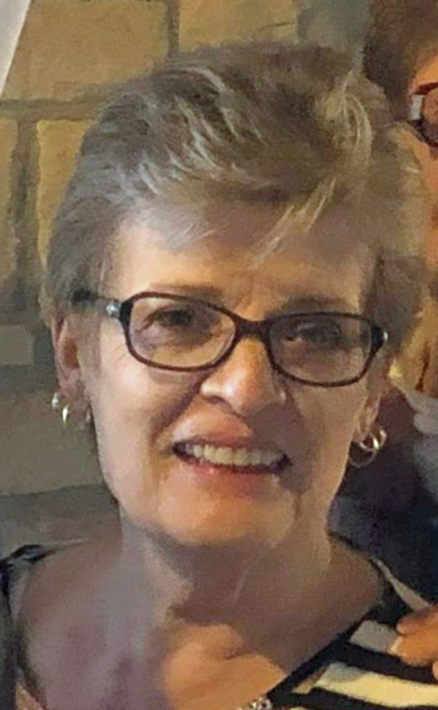 Lisa A. (Knox)  Lowe