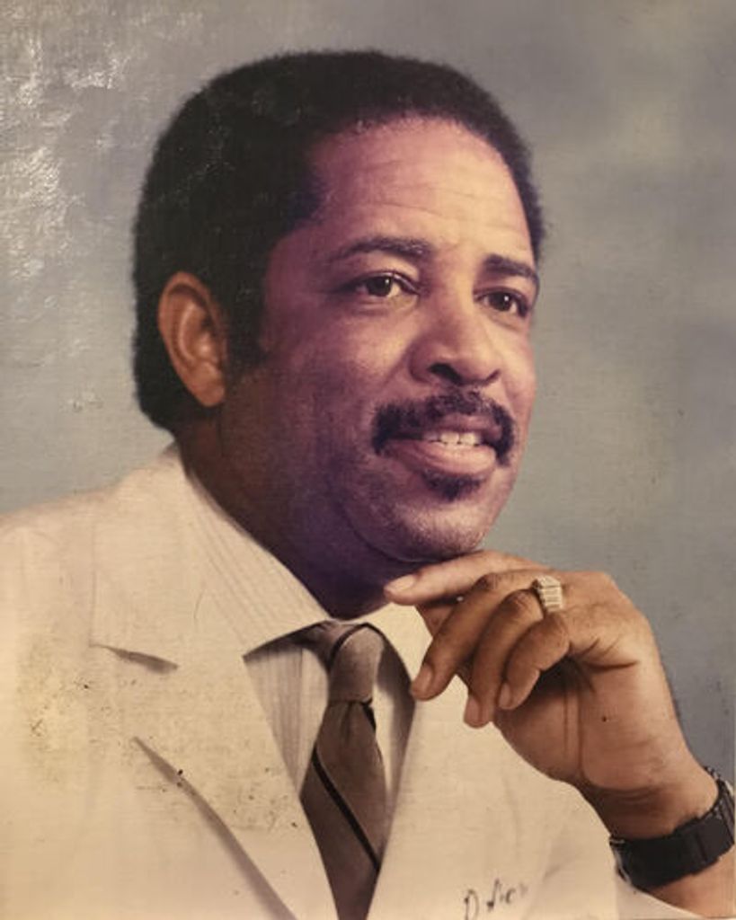 Dr. Lorenzo T. Mccarthy, Jr. Profile Photo