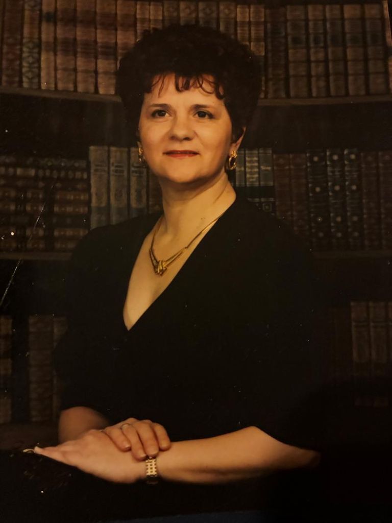 Loretta A. Silvia (Estrella) Profile Photo