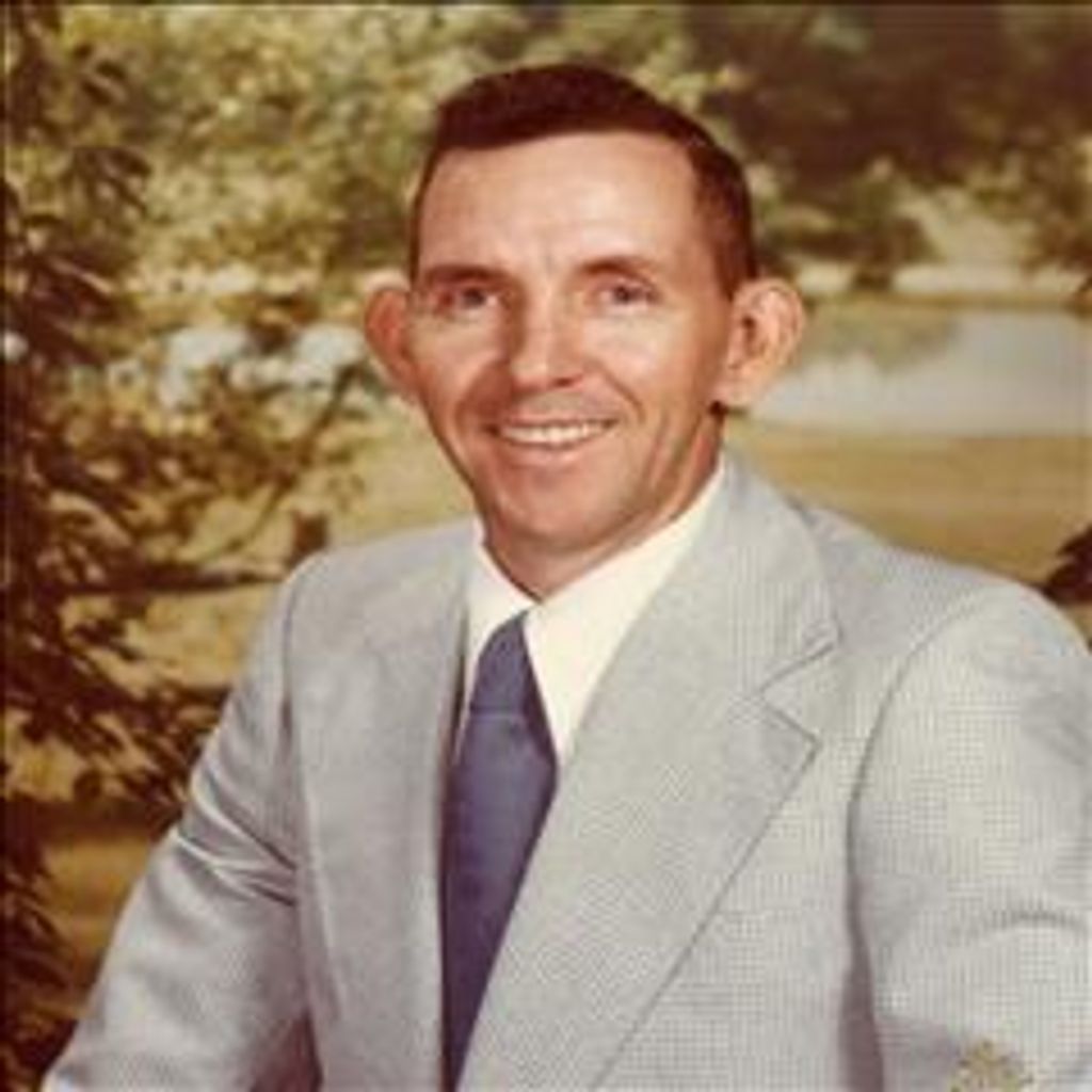 Riley Holt, Jr. Profile Photo