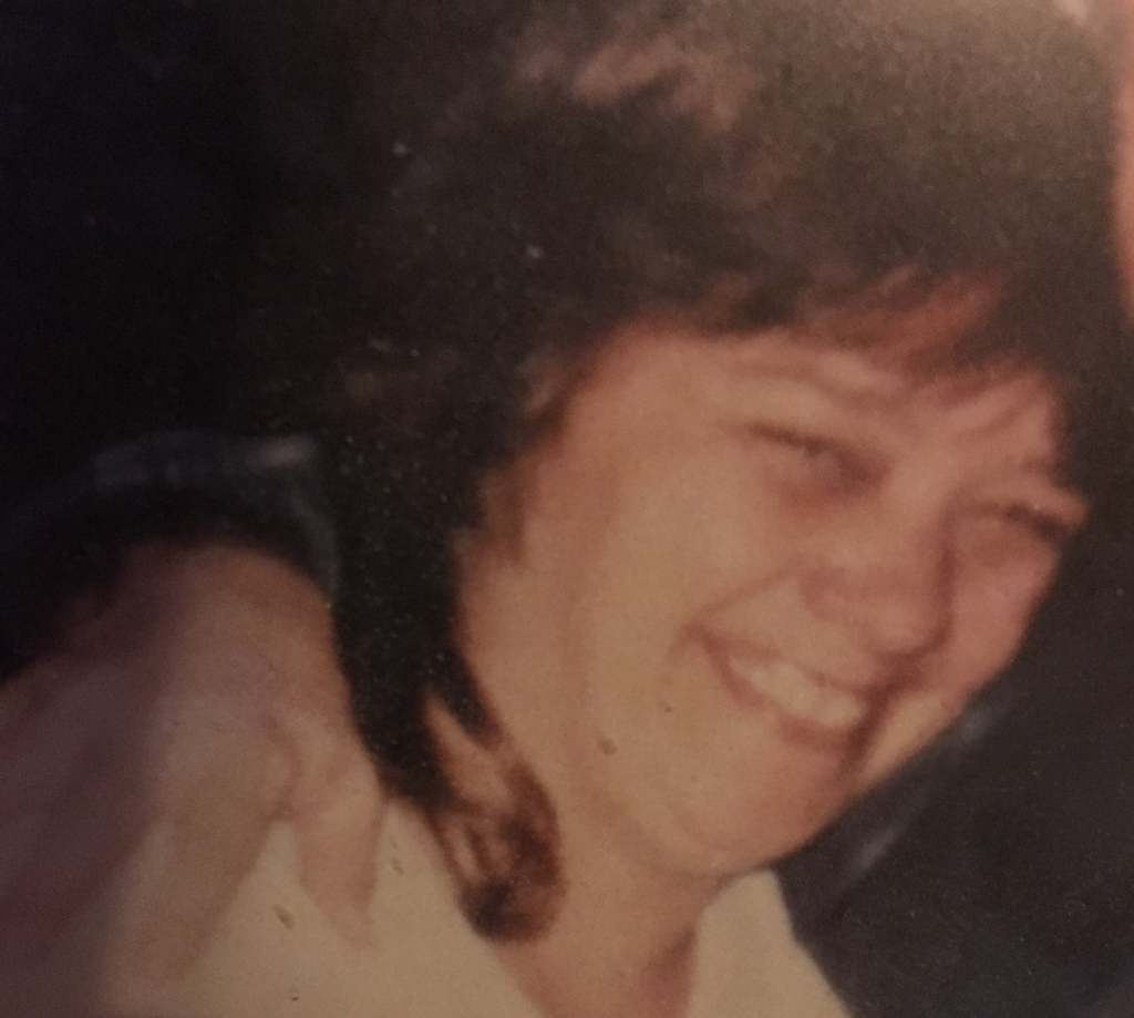 Linda R. (Darnell)  Long Profile Photo