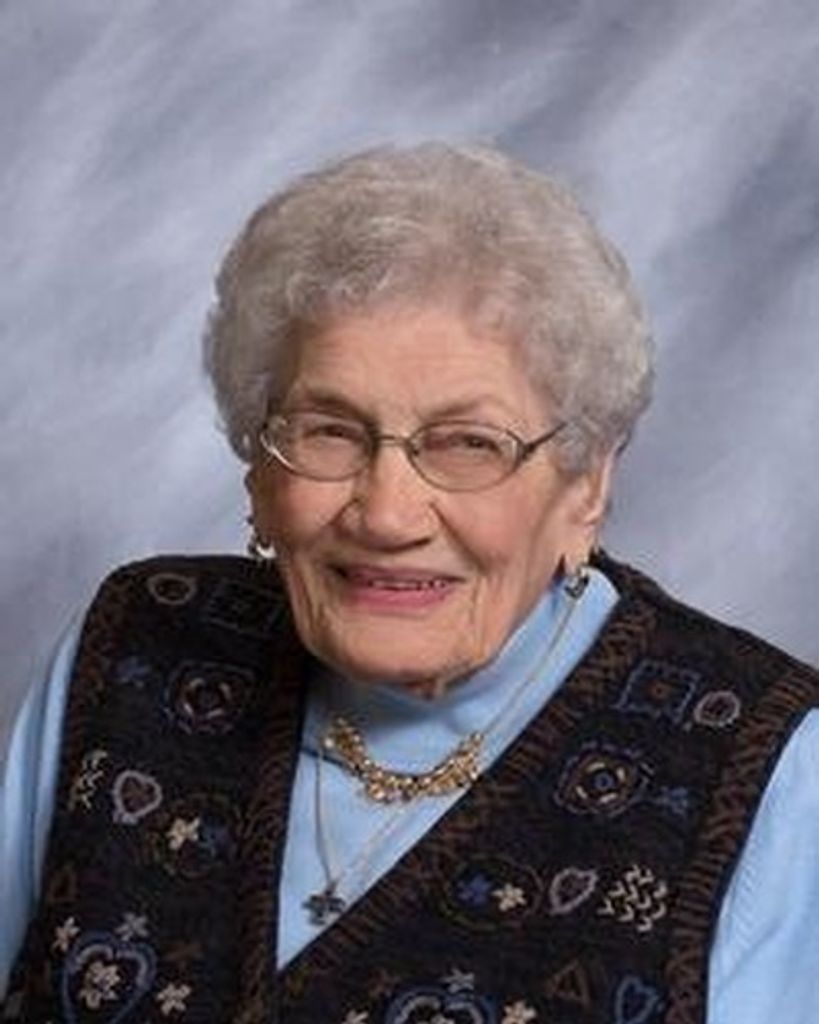 Elizabeth "Betty" Amsbaugh