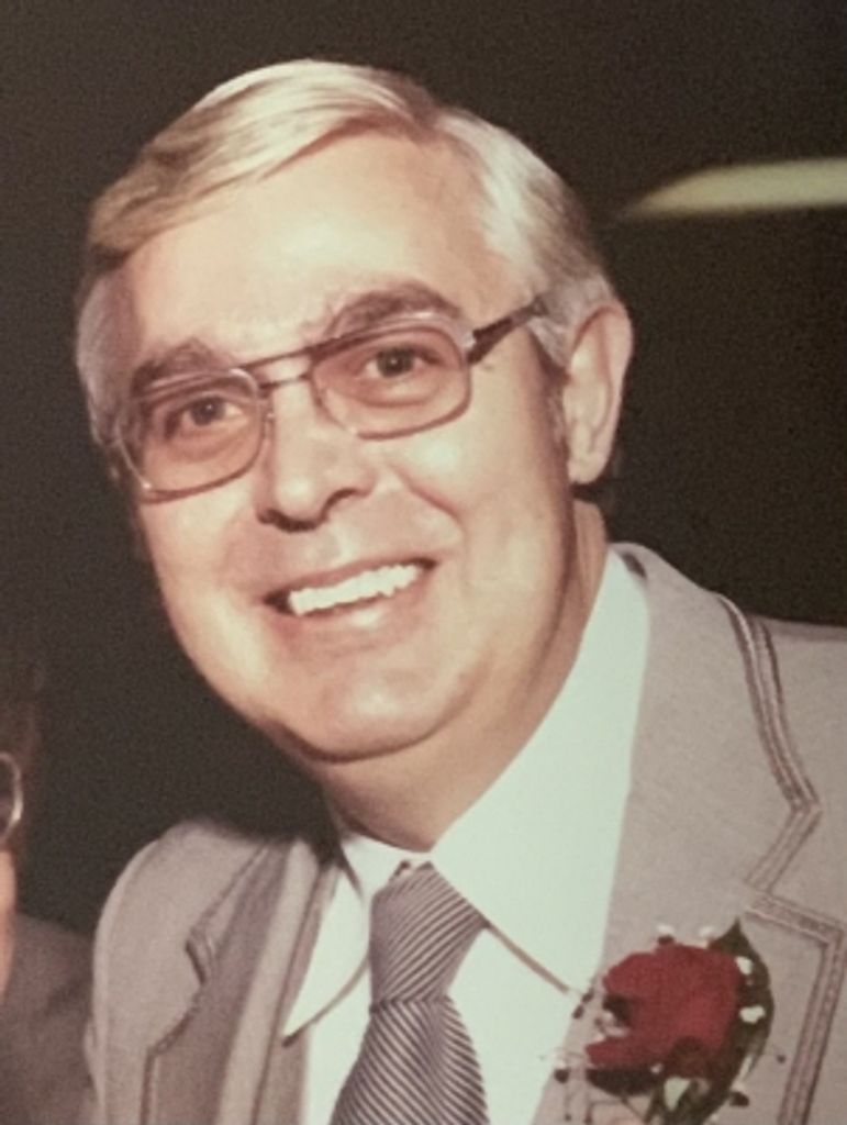 Franklin "Frank" Sondergeld