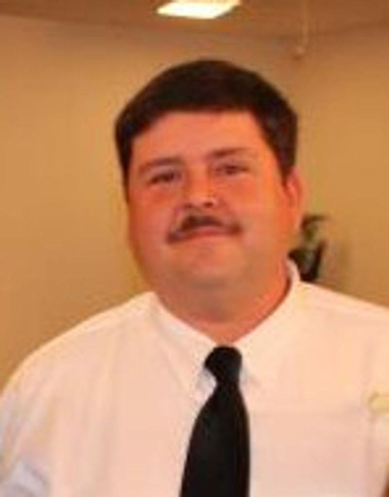 Daniel Lee Gore Profile Photo