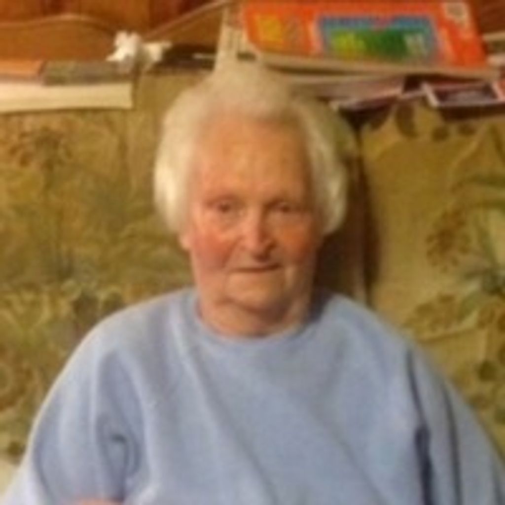 Mrs.  Geneva  "Janie" Woods