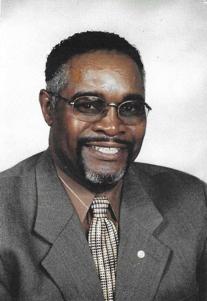 Hollis G. Lloyd Profile Photo