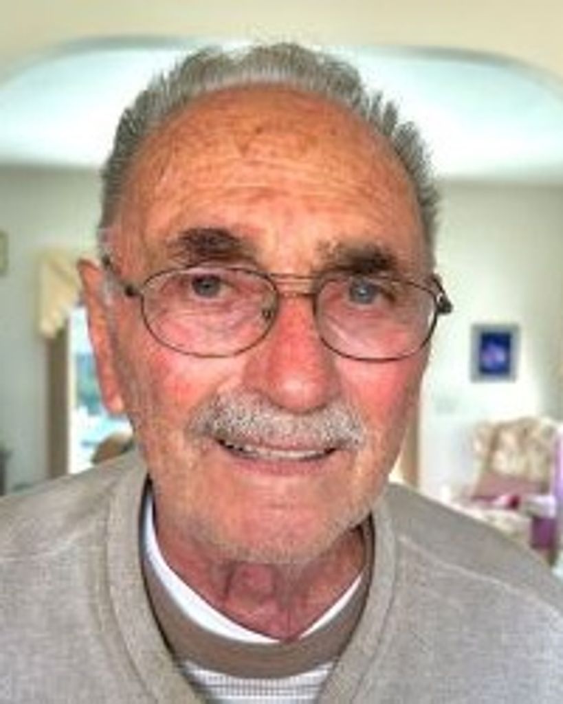 Richard Norman Schuetz Profile Photo