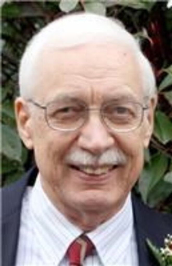 Ronald L Tollefson Jr. Profile Photo