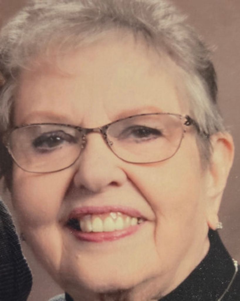 Ruth Louise Curry Profile Photo