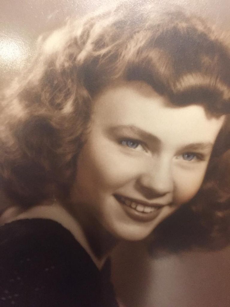 Eva Ruth Hendricks Profile Photo