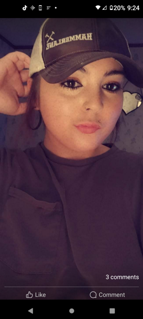 Danielle Louise Hostetler Profile Photo