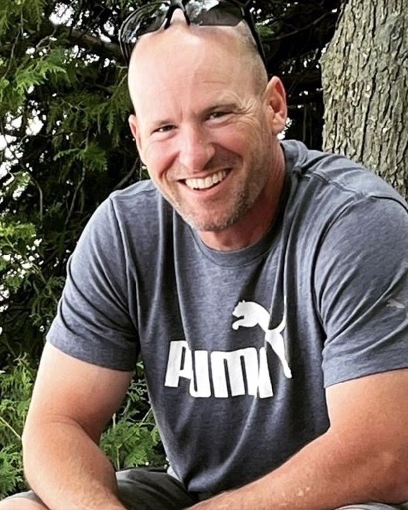 Christopher Jason Cholewa Profile Photo