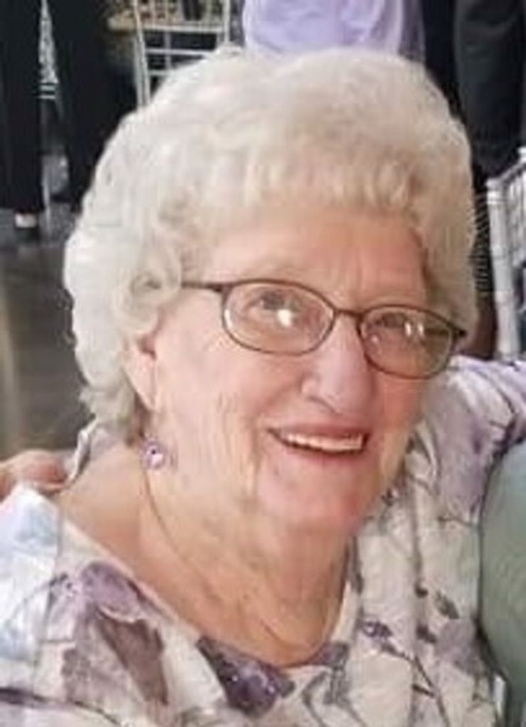 Marilyn Jean (Davis) Small Profile Photo