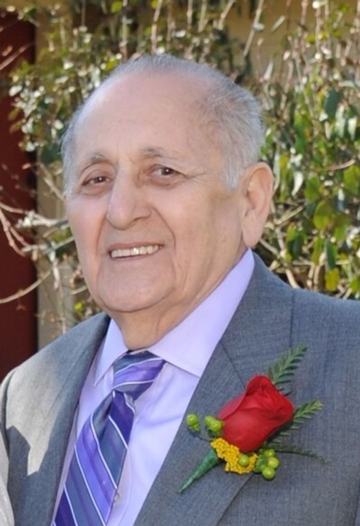 Nigohos "Nick" Ohanian Profile Photo