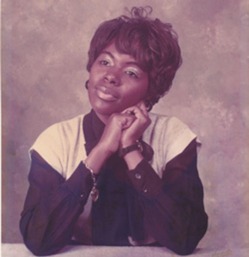 Betty T. Webb Profile Photo