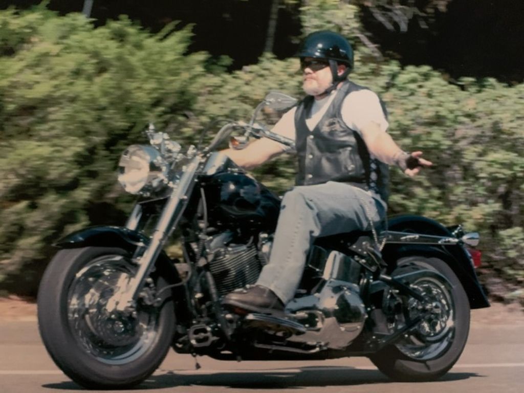 Robbie Lane Burns Profile Photo