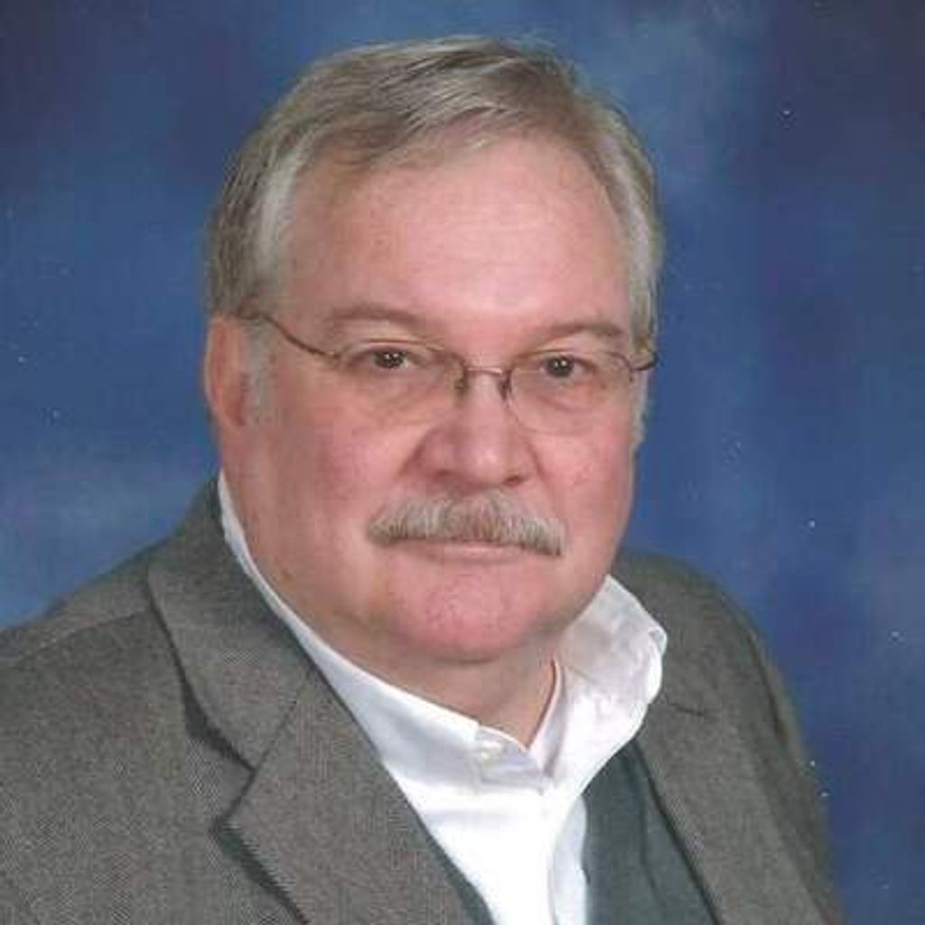 Gil Gilbert A. Hubbard. Jr.