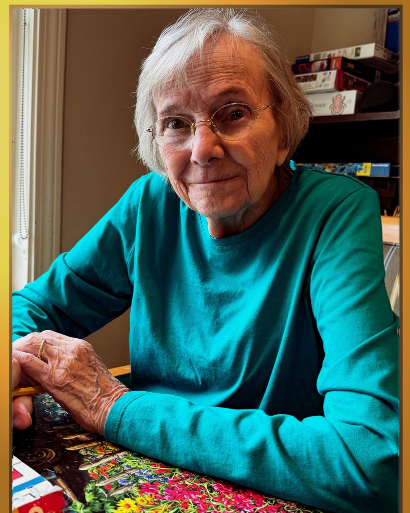 Marion Noebels Ham Profile Photo